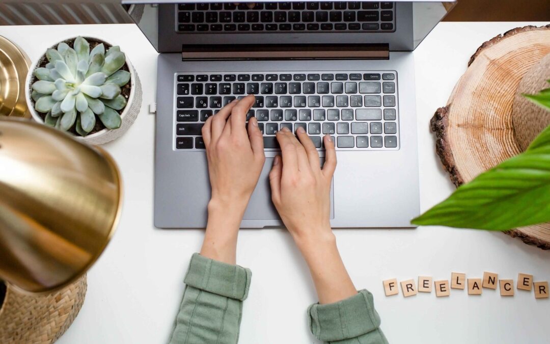 How to Transition From a Full-Time Role to a Freelance or Consultant Position