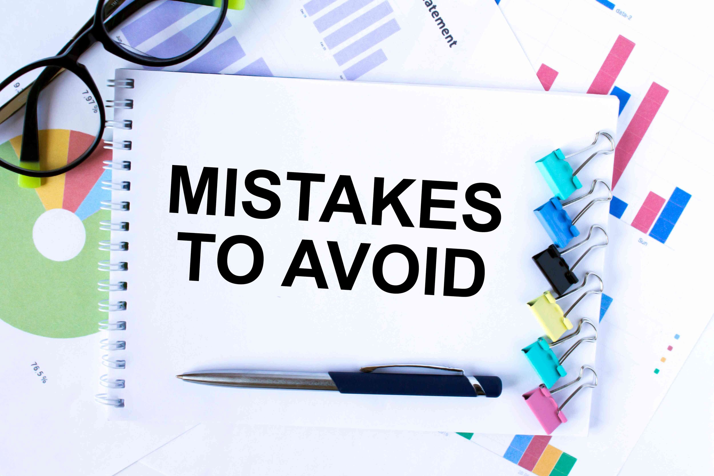 Top 8 Mistakes You’re Making on Your LinkedIn Profile (For Job Seekers)